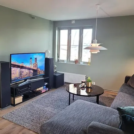 Supersentral Brygge Leilighet Ved Kanalen Apartment